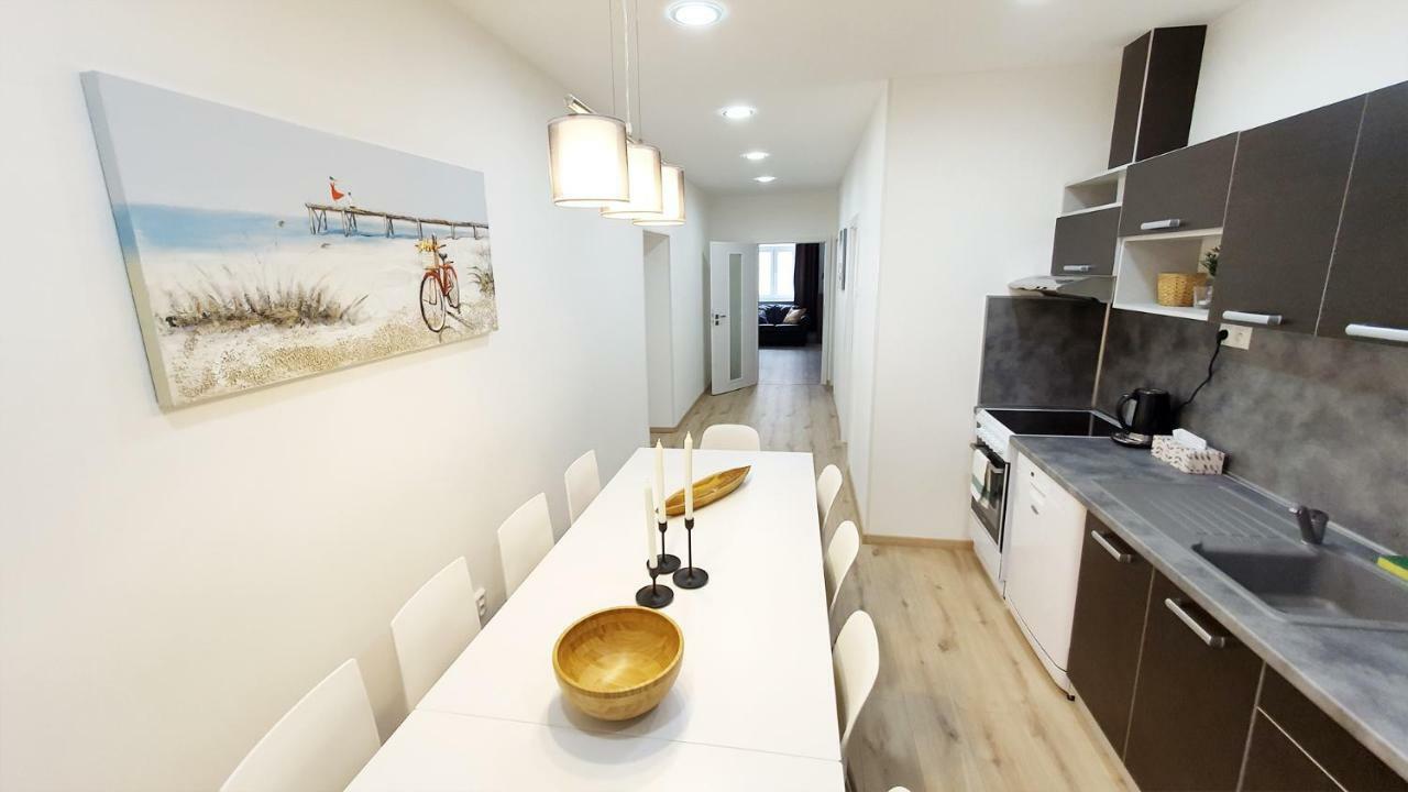 Le Monde Apartment Bratislava - Amazing 5Bdr In Downtown Εξωτερικό φωτογραφία