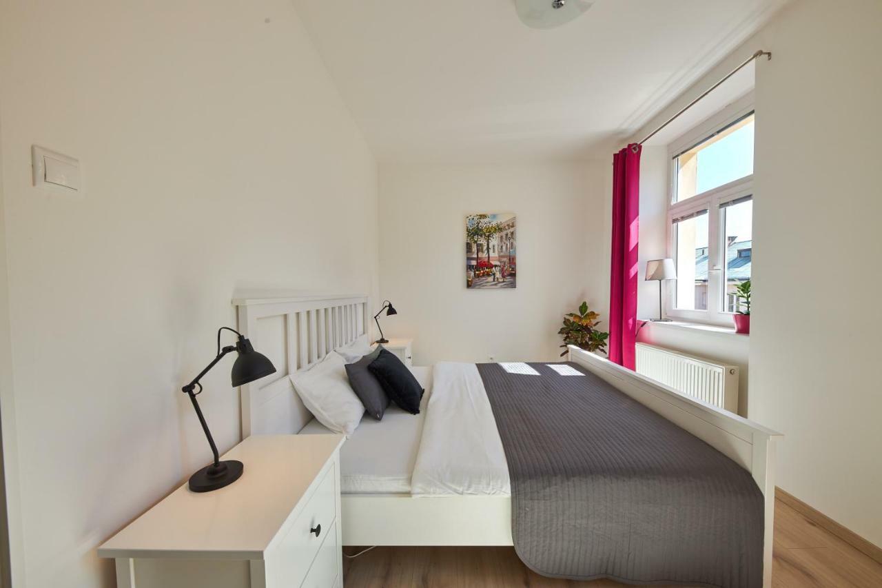 Le Monde Apartment Bratislava - Amazing 5Bdr In Downtown Εξωτερικό φωτογραφία