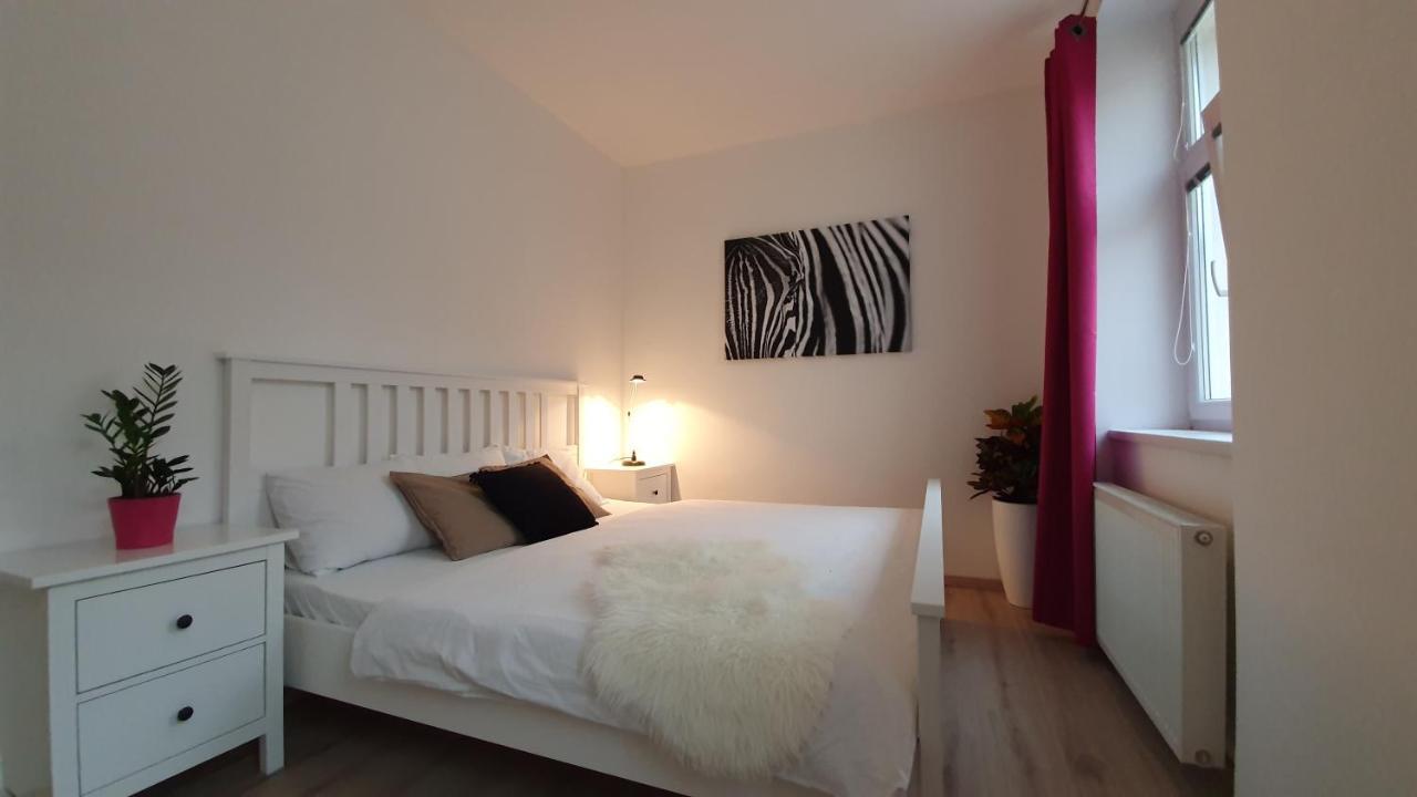 Le Monde Apartment Bratislava - Amazing 5Bdr In Downtown Εξωτερικό φωτογραφία